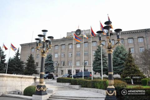 ԱՀ նախագահ Արայիկ Հարությունյանը 5 զինծառայողի շնորհել է «Արցախի հերոս» բարձրագույն կոչում