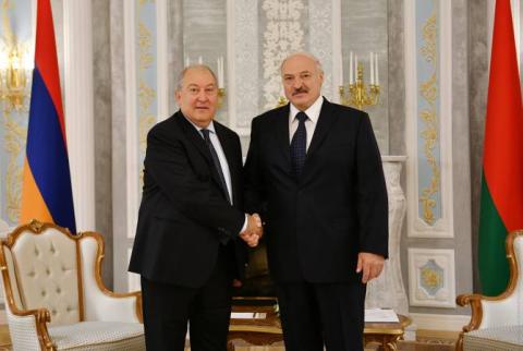 Президент Армении представил президенту Беларуси агрессию Азербайджана против Арцаха