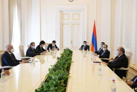 President of Armenia receives Foreign Minister of Greece Nikos Dendias