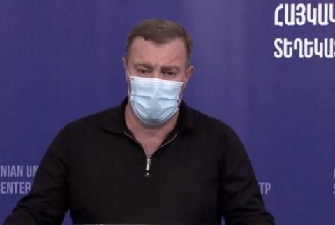 Отец героя известной фотографии Альберта Ованнисяна призывает всячески поддержать армию 