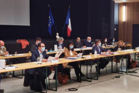 Municipal council of French city of Vienne unanimously adopts resolution recognizing Artsakh