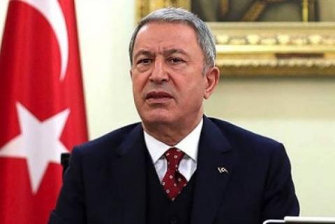 Глава МО Турции обуславливает агрессию Азербайджана дипломатическим тупиком