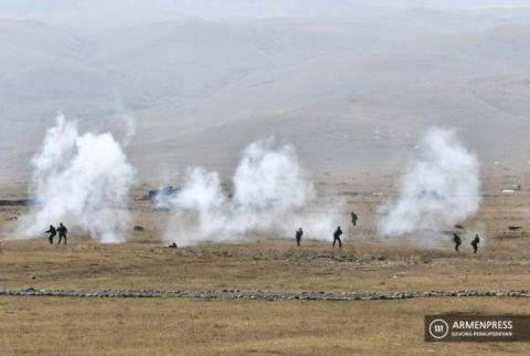 Azeri forces loose 5 tanks, 2 IFVs in failed double-attack south-east from Berdzor 