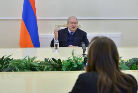 Международное сообщество потерпело провал: интервью президента Армении общественному радио Швеции