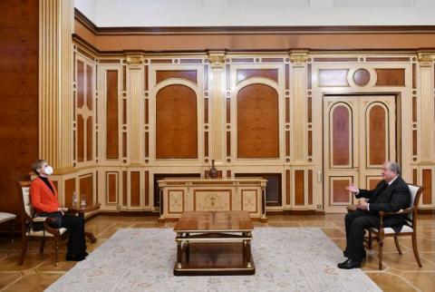 Armenian President holds farewell meeting with Bulgarian Ambassador