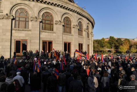 Protesters again gather at Freedom Square in Yerevan 