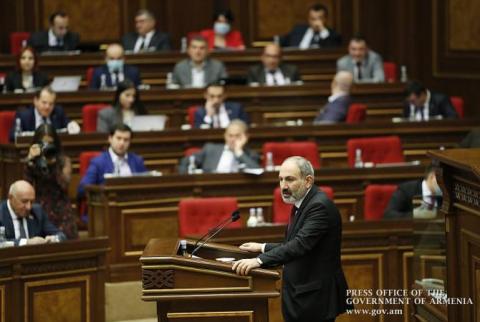 La route à travers le couloir de Lachin vers Stepanakert devrait être ouverte aujourd'hui: Pashinyan