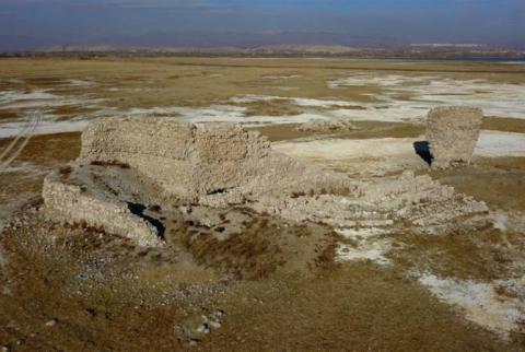 Новые находки: на берегу озера Ван обнаружены развалины периода Араратского царства