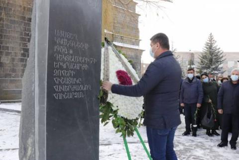 В Гегаркунике почтили память жертв Спитакского землетрясения