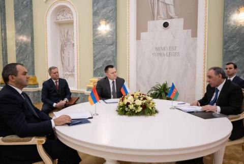 На встрече с российским и азербайджанским коллегами генпрокурор Армении поднял вопрос о пленных