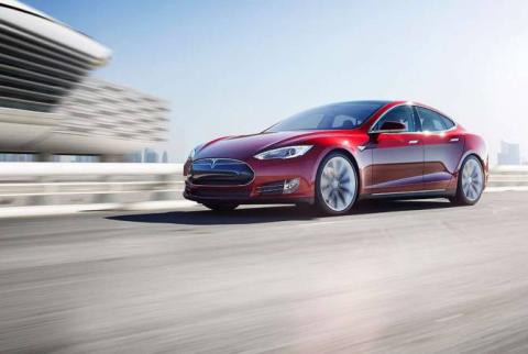 Samsung и Tesla создадут "мозги" для автомобилей нового поколения
