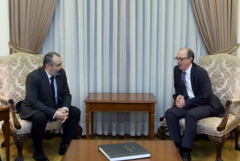 Встреча главы МИД Республики Арцах Давида Бабаяна с министром ИД РА Ара Айвазяном