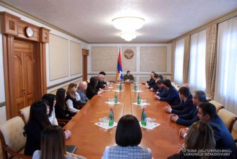 Արայիկ Հարությունյանը նախագահի վերահսկողական ծառայության անձնակազմին է ներկայացրել նորանշանակ ղեկավարին