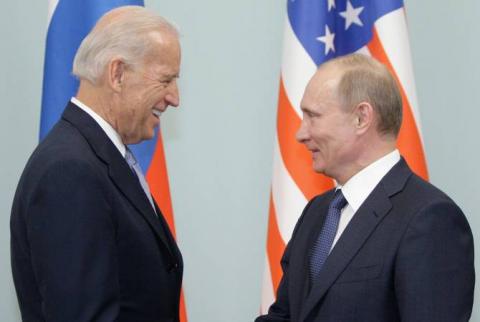 Белый дом считает конструктивным телефонный разговор президентов США и России