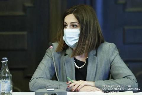 Անահիտ Ավանեսյանը և Տիգրան Ավինյանը հատուկ են ընտրել AstraZeneca պատվաստանյութը