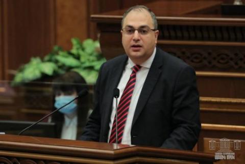 Այս իշխանության ուժը որևէ եղանակով դատական իշխանության գործունեությանը չմիջամտելու մեջ է. Վարդանյան