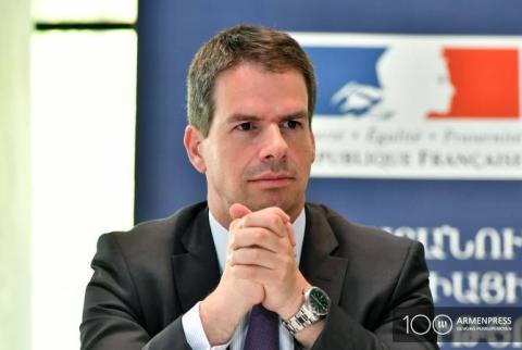 French Ambassador congratulates Armenia on Republic Day