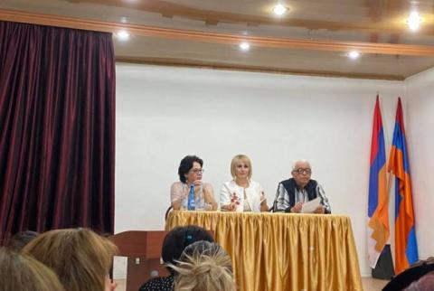 Պատերազմից առաջ, ընթացքում և հետո. Ստեփանակերտում կայացել է բանաստեղծ Ալիսա Բաղդասարյանի նոր գրքի շնորհանդեսը