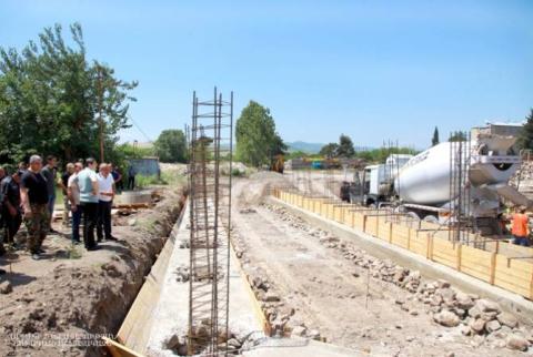 Արայիկ Հարությունյանը Մարտունիում ծանոթացել է իրականացվող շինաշխատանքների ընթացքին