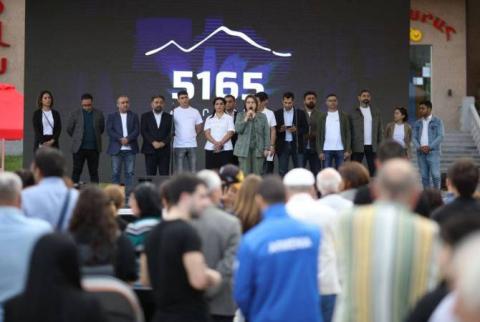 «5165» շարժման անդամները Վանաձորում ընտրողներին ներկայացրել են իրենց նախընտրական ծրագիրը 