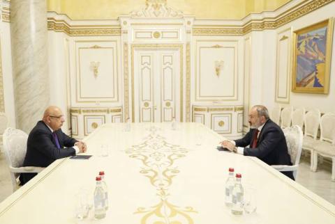Nikol Pashinyan meets with head of ‘’Free Democrats’’ Party Khachatur Kokobelyan