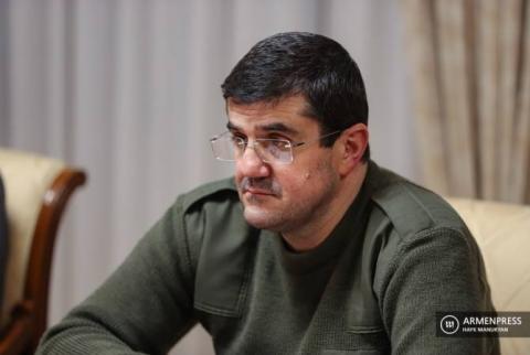 Arayik Harutyunyan, Rusya askeri birliklerinin Artsakh'ta kalıcı olarak bulunmasına ihtiyaç olduğunu düşünüyor