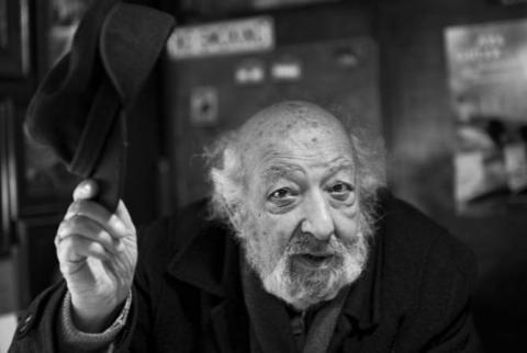 İstanbul'da Ara Güler'in fotoğraf sergisi açıldı