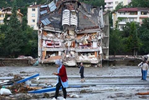 Türkiye'de sel nedeniyle can kaybı 81'e yükseldi