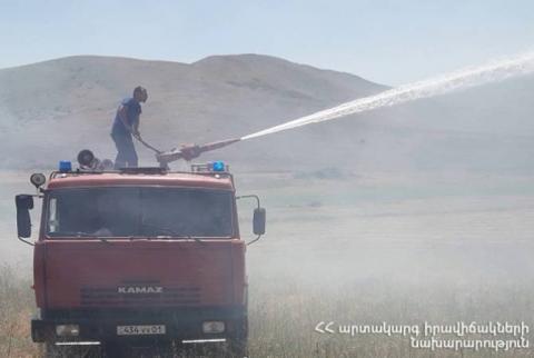 Спасатели вытащили машину из ущелья возле Чамбарака