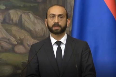 Mirzoyan: " Şu an Ermenistan ile Azerbaycan arasında barış anlaşması konusunda müzakere yürütülmüyor"