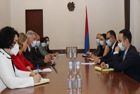 أرمينيا شريك موثوق للبنك الدولي- المدير الإقليمي للبنك الدولي لوزير المالية الأرميني تيكران خاتشاتوريان-