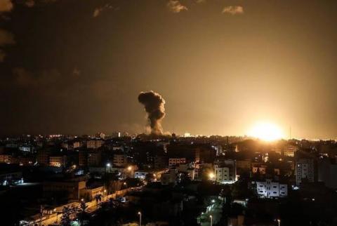 İsrail Hamas'a ait iki mevziye saldırı düzenledi 