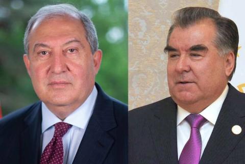 Armen Sarkissian a félicité le Président du Tadjikistan à l'occasion de l'Indépendance de son pays