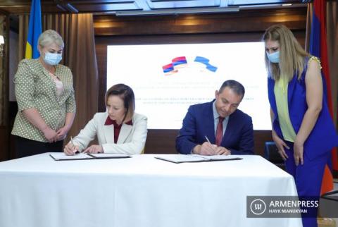 Armenia, Ukraine sign protocol on development of mutual partnership in a number of fields