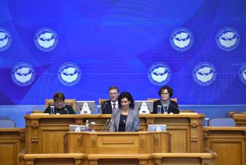 Աննա Հակոբյանը Կանանց Եվրասիական երրորդ համաժողովում անդրադարձել է ԼՂ հիմնախնդրին