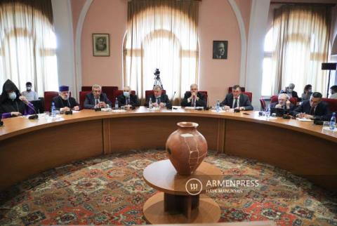 Պատմաբանները Մոսկվայի և Կարսի պայմանագրերի 100-ամյակին զուգահեռներ են անցկացրել 1921-ի և 2021-ի միջև  