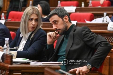 «Հայաստանն» առաջարկում է ոչ աշխատանքային թողնել նաև հունվարի 2-ը և 7-ը