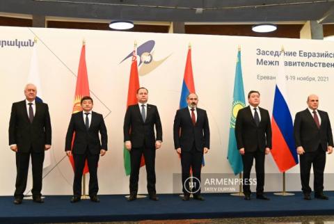Yerevan'da Avrasya Ekonomik Birliği Hükümetler Arası Konseyi'nin genişletilmiş oturumu başladı