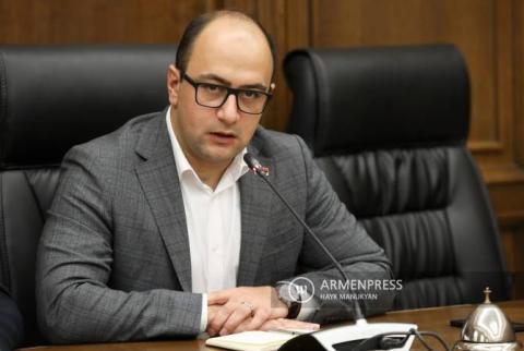 Մամիջանյանը պարզաբանեց, թե Վանեցյանն ինչու չի մասնակցում կառավարության հետ հարցուպատասխաններին