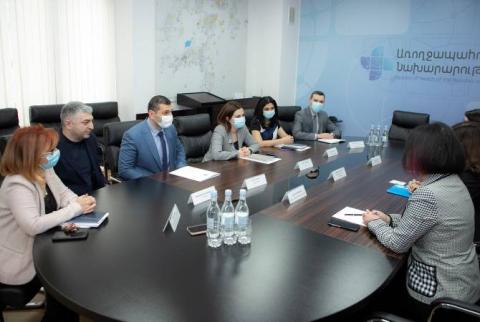 Անահիտ Ավանեսյանն ու ՅՈՒՆԻՍԵՖ-ի ներկայացուցիչը քննարկել են երեխաների և կանանց առողջության բարելավմանն ուղղված ծրագրերը