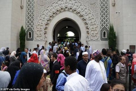Fransa'da Bilal Camii tekrar kapatılıyor