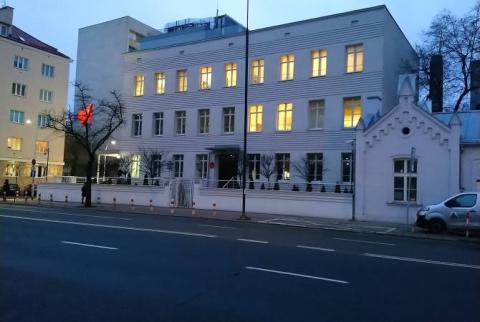 В Польше гражданин Турции бросил коктейль Молотова в посольство своей страны