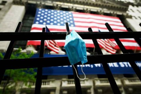 В США за сутки выявили более 1 млн случаев заболевания COVID-19