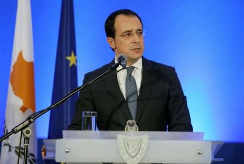 Глава МИД Кипра объявил об отставке, связанной с предстоящими в 2023 году президентскими выборами