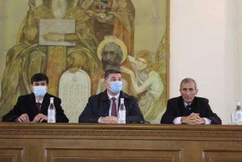 Гнел Саносян представил новоназначенного губернатора администрации Арагацотнской области 
