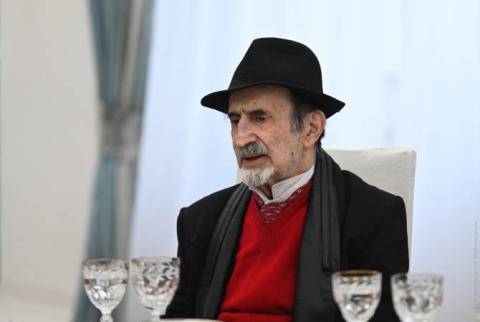 Չեմ կարող ասել, որ ապրել եմ այնպես, ինչպես կուզենայի ապրել, բայց... Ռաֆայել Քոթանջյան