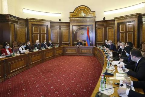 PM Pashinyan chairs consultation on the draft strategy in the field of education