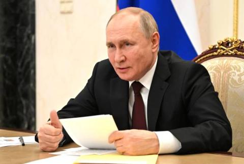 Vladimir Putin calls on Kyiv to sit at negotiating table with Donbas representatives