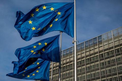 L'UE va décider mardi de premières sanctions contre la Russie