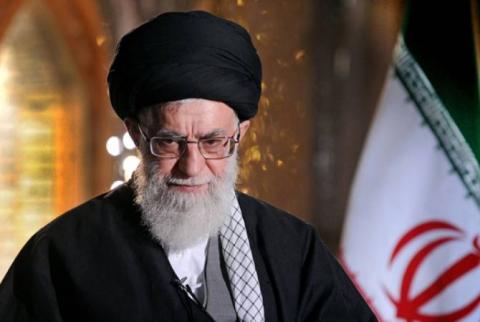 Али Хаменеи заявил, что Украина стала жертвой кризиса, созданного Соединенными Штатами